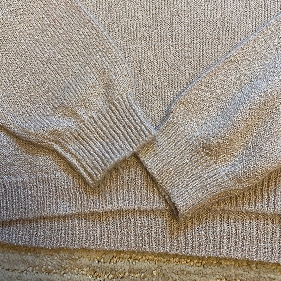 🦋2 for $15 - Garage Lilac Long Sleeve - Picture 3 of 4